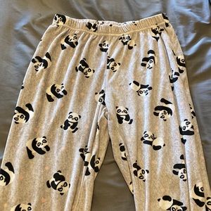 Size Small (4-6) Secret Treasures panda pajama pants.